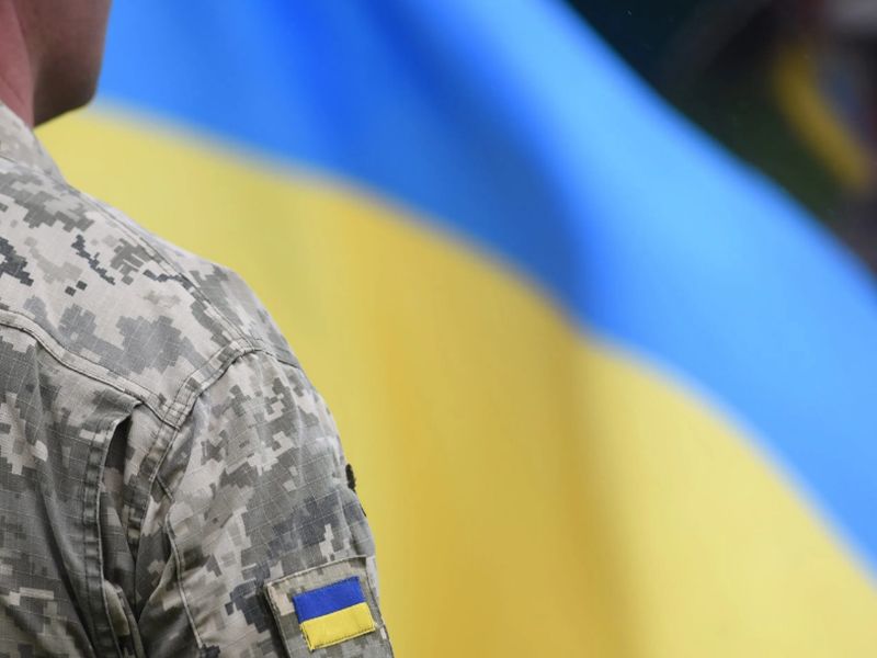 Родинам загиблих українських військових, які пішли на війну добровільно, виплатять 15 мільйонів гривень