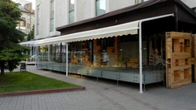 У Дніпрі примусово демонтують кіоск та майданчик для відпочинку: що сталося