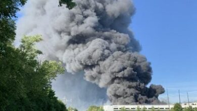 У місті на Дніпропетровщині горить велике підприємство: у мешканців зникає світло (Відео)