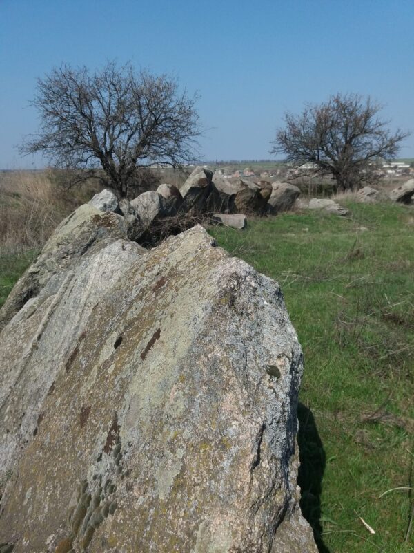 На Дніпропетровщині зберігся унікальний доісторичний кромлех (Фото)