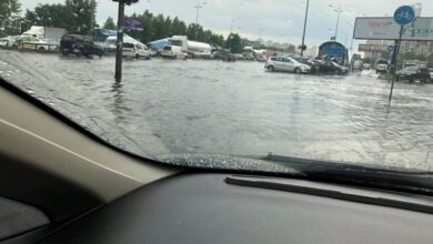 У Кам'янському через зливу затопило вулиці і не курсують трамваї (Відео)