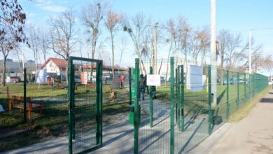 У прифронтовому місті на Дніпропетровщині облаштували вигульні майданчики для тварин (Відео)