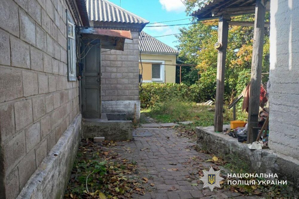 У Дніпрі ревнивий чоловік до смерті забив співмешканку палицею