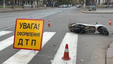 У Кривому Розі 75-річна бабуся на скутері потрапила в ДТП (Відео)