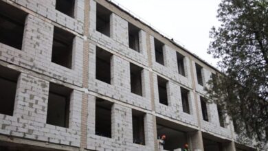 У Кривому Розі колишній профілакторій перебудовують у житловий будинок для переселенців (Фото)