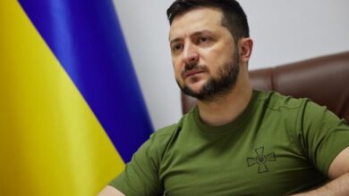 Настав найважчий момент в історії України: Президент Зеленський екстрено звернувся до народу (Відео)