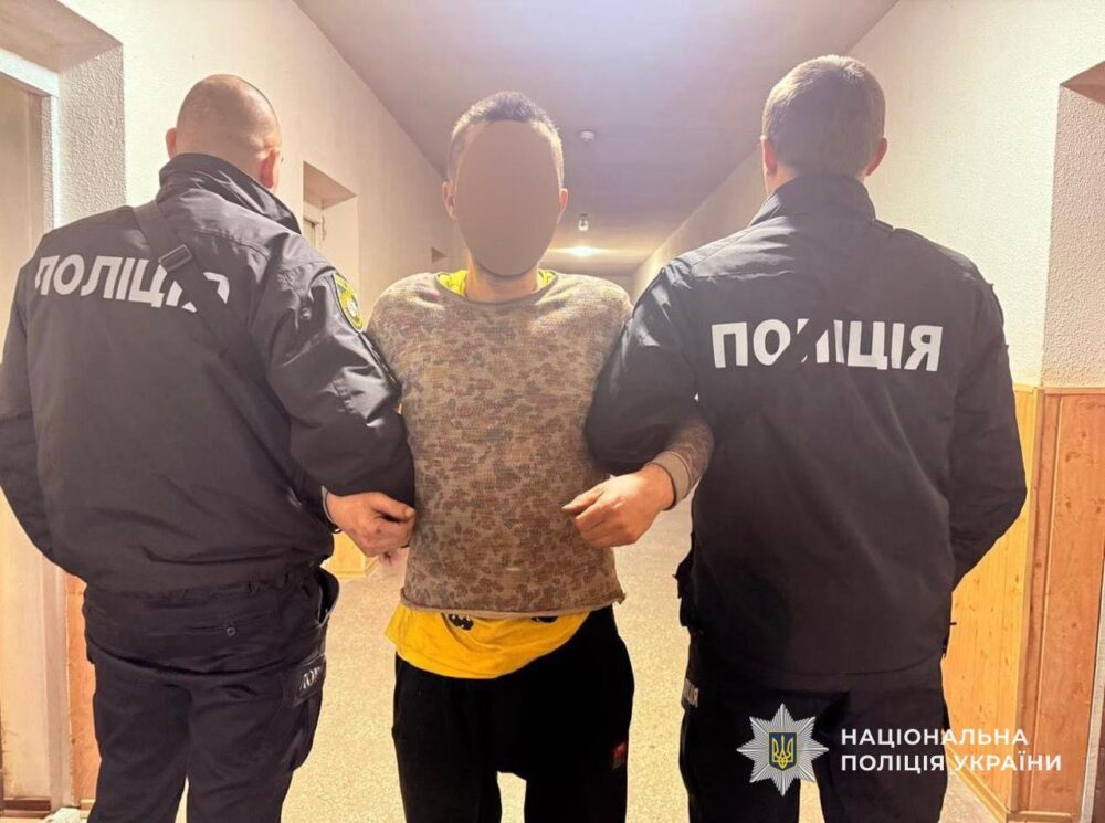На Дніпропетровщині двоє чоловіків побили знайомого та залишили помирати (Фото)