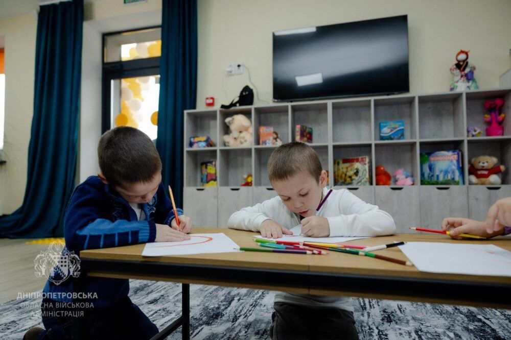 На Дніпропетровщині відкрили малий дитячий будинок, де діти житимуть як у справжній родині (Фото)