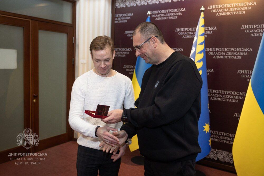 Троє театралів із Дніпропетровщини здобули звання "Заслужений артист України" (Фото)