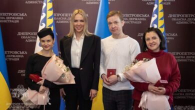 Троє акторів із Троє театралів із Дніпропетровщини здобули звання "Заслужений артист України" (Фото)
