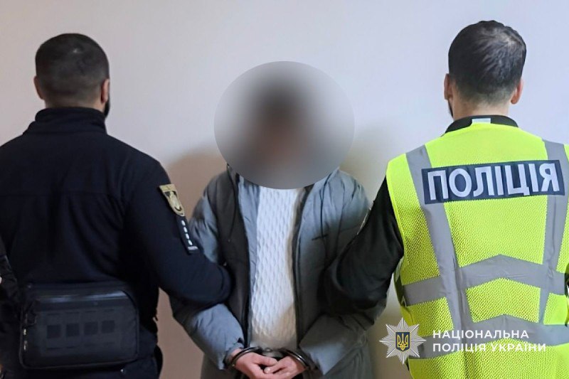 У Дніпрі чоловік намагався зарізати власну дружину (Фото)