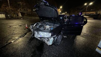 У Кривому Розі співробітник мийки взяв автомобіль клієнта і потрапив у ДТП (Фото)