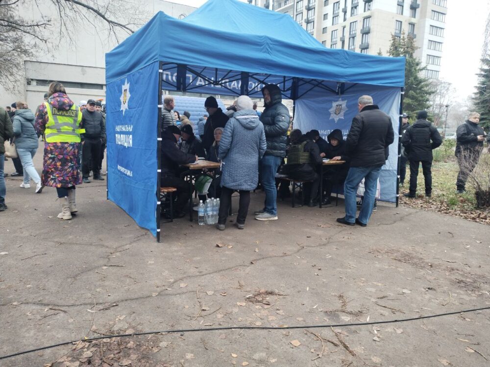 4 загиблих і 40 постраждалих: наслідки ракетної атаки російських окупантів по Дніпру (Відео)