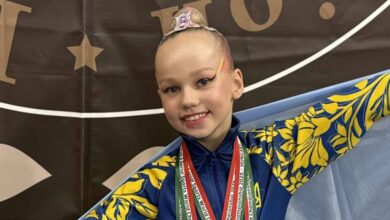 9-річна повітряна гімнастка, яка переїхала з Маріуполя до Дніпра, виборола 1 місце на Чемпіонаті світу (Відео)