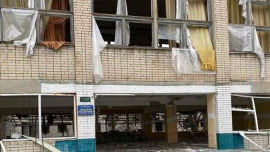 На Дніпропетровщині російські окупанти знищили КАБом вище професійне училище (Фото)
