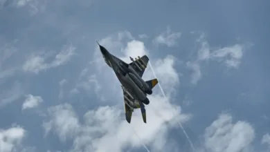 Над центром Дніпра збили ворожий БПлА: дрон летів над самими дахами будинків (Відео)
