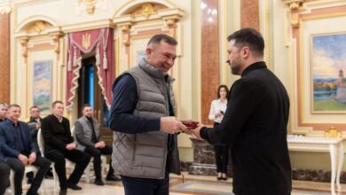 Енергетика з Дніпропетровщини нагородили Орденом "За мужність" III ступеня за роботу під час обстрілів і тривог (Фото)