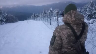 Мешканець Дніпропетровщини вирішив утекти до Румунії через Карпати в -18°C: його затримали в засніжених горах (Відео)