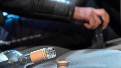 У Дніпрі п'яний водій вантажівки влетів у магазин (Фото)