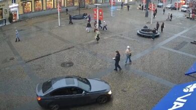 У Дніпрі водій під наркотиками влаштував дрифт у натовпі пішоходів (Відео)