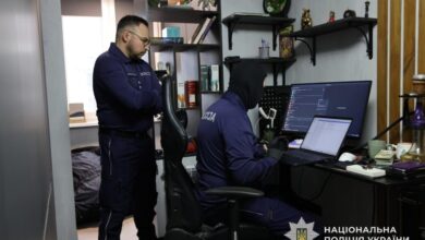 У Дніпрі спільно з правоохоронцями Литви та Латвії викрили колцентр, який вкрав у іноземців понад 120 000 євро (Відео)