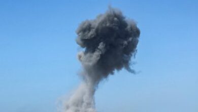 У Дніпрі пролунали вибухи: повідомляється про влучання