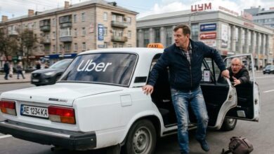Як проїхати у таксі і не заплатити: смертельно небезпечний майстерклас від мешканця Дніпра (Відео)