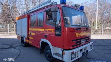 У місті на Дніпропетровщині показали великий пожежний автомобіль, який передали партнери з Німеччини (Відео)