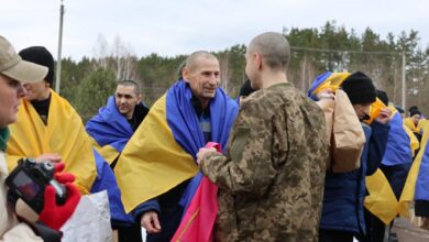Додому з 4-річного полону рф повернулися 200 українських військових (Фото)