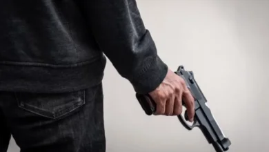 Хлопець із пістолетом у маршрутці Дніпра: що з'ясували поліцейські і чи становив він загрозу для пасажирів (Фото)