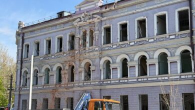 У Дніпрі російська атака пошкодила будівлю, якій понад сторіччя (Відео)