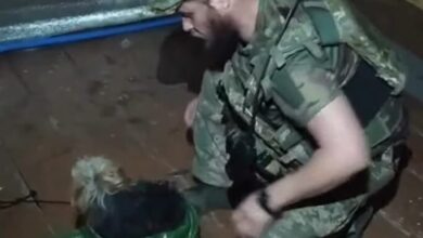 Пролетіли 12 кілометрів: українські військові евакуювали дроном кота і собаку (Відео)