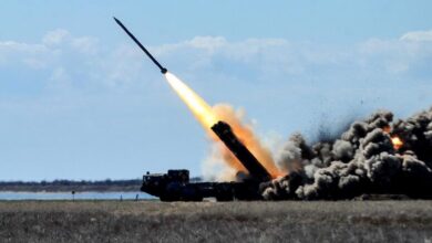 У Дніпрі показали момент збиття російської ракети та наслідки атаки (Відео)