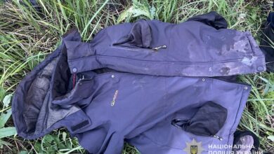 У Дніпрі та області шукають родичів чоловіка, якого знайшли мертвим посеред вулиці (Фото)