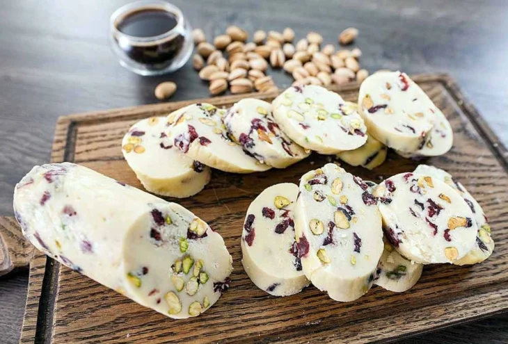 Солодка ковбаска без випічки