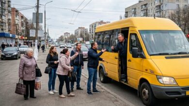 У місті на Дніпропетровщині "фінансово грамотний" водій виставив людей із маршрутки посеред дороги (Відео)