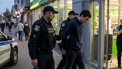 На Дніпропетровщині чоловік побився з працівниками магазину через те, що його "спалили" на крадіжці (Фото)