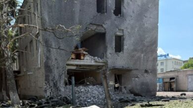 Армія РФ скинули на Слов'янськ 3 КАБи: поранено щонайменше 7 людей (Фото)