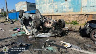 Загинула жінка: у Києві 21-річний водій BMW влаштував ДТП за участі 5 автомобілів (Фото)