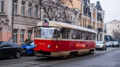 Завтра у Дніпрі 5 трамваїв курсуватимуть за зміненими маршрутами