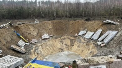 На Дніпропетровщині росіяни скинули КАБ на меморіал полеглим Героям України (Відео)