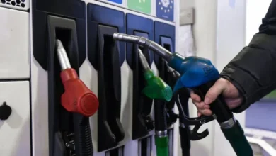 У місті на Дніпропетровщині скаржаться на повну відсутність пального на АЗС (Фото)