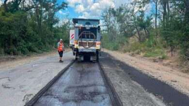 У прифронтових районах Дніпропетровщини відновлюють аварійні дороги (Фото)