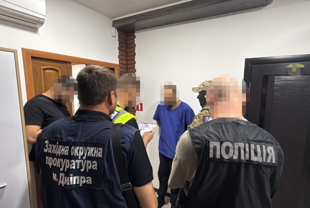 У Дніпрі лікар вимагав $3 000 у військового за підтвердження інвалідності (Фото)