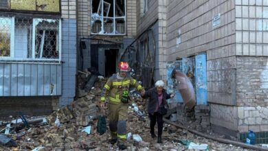 У Києві росіяни вбили 12 мирних мешканців: пошкоджено житлові будинки, медзаклад і об'єкти "Червоного хреста" (Відео)