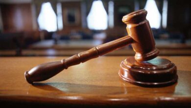 На Дніпропетровщині чоловік отримав 6 років тюрми за пошкоджені на трохи більш як 1 тис. грн пам'ятники на кладовищі