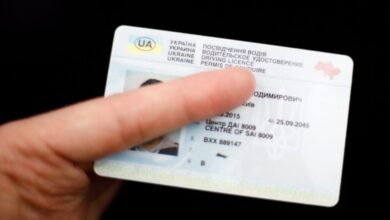 Мешканців Дніпра та області попереджають про шахраїв, які пропонують 16-річним підліткам посвідчення водія (Фото)