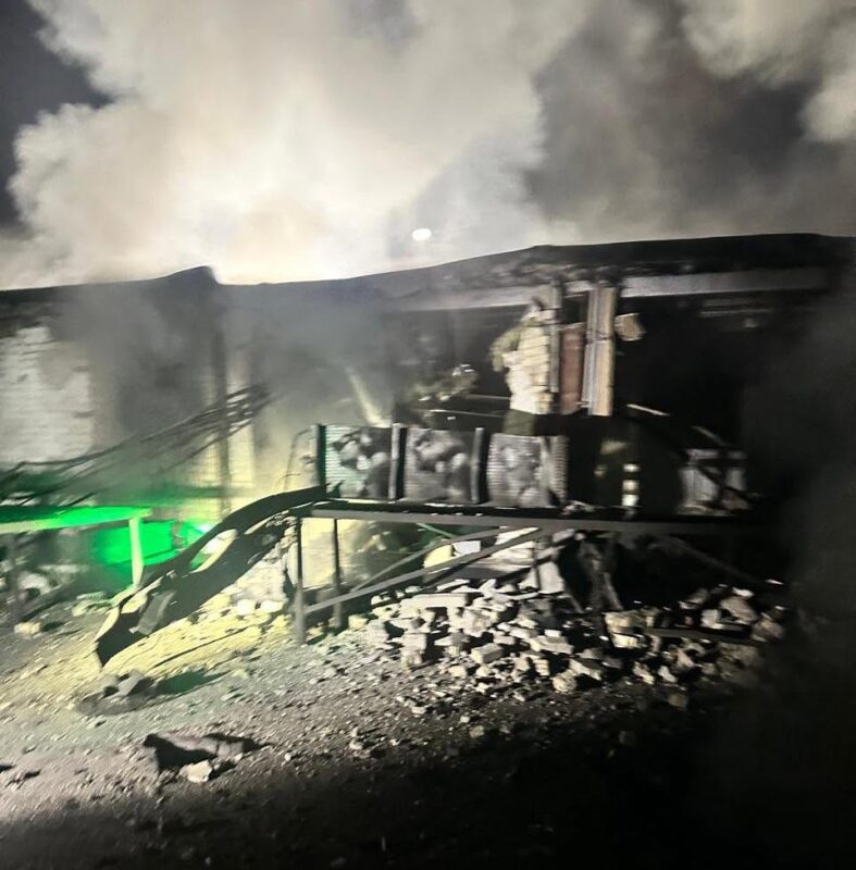 Росіяни знищили головний техвузол IT-компанії, яка обслуговує провайдерів у більш як половині міст України (Фото)
