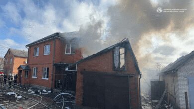 Наслідки російського удару по приватному будинку у Дніпрі: тривога в місті лунала майже 11 годин поспіль (Відео)