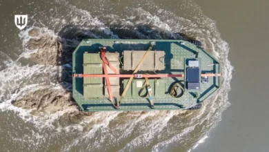 Вперше в історії: робот-амфібія доставив на позиції ЗСУ боєприпаси та їжу (Фото)